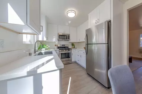 628 W California Ave, Vista, CA 92083