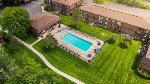 36420 Union Lake Rd, Harrison Township, MI 48045 photo 9