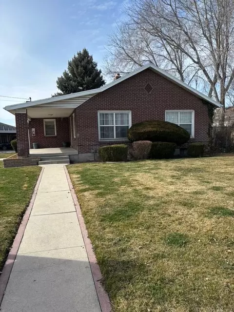 5300 S 900 E, Murray, UT 84117