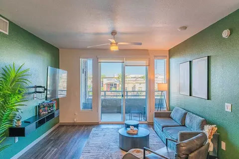 9600 W Georgia Ave, Glendale, AZ 85305