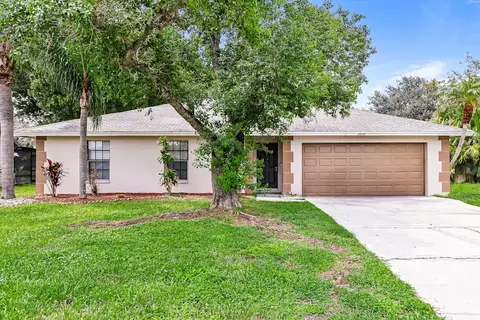 1517 Kestrel Way, Brandon, FL 33511