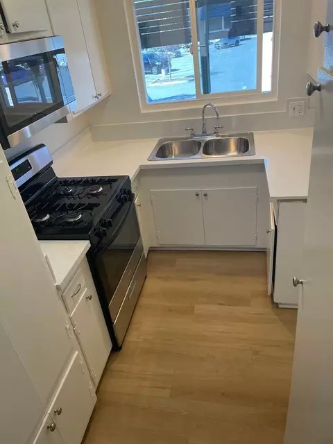 505 N Adams St, Glendale, CA 91206