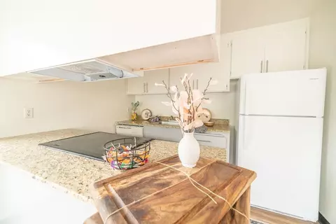 2731 Durant Ave, Berkeley, CA 94704 photo 23