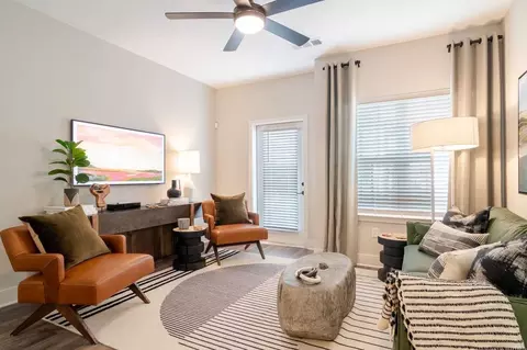 1000 Treesort Vw, Gainesville, GA 30506