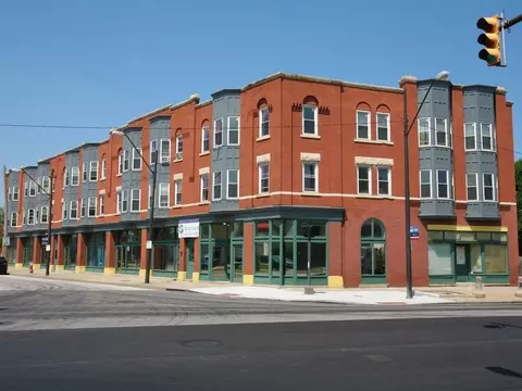 1692 E 55th St, Cleveland, OH 44103