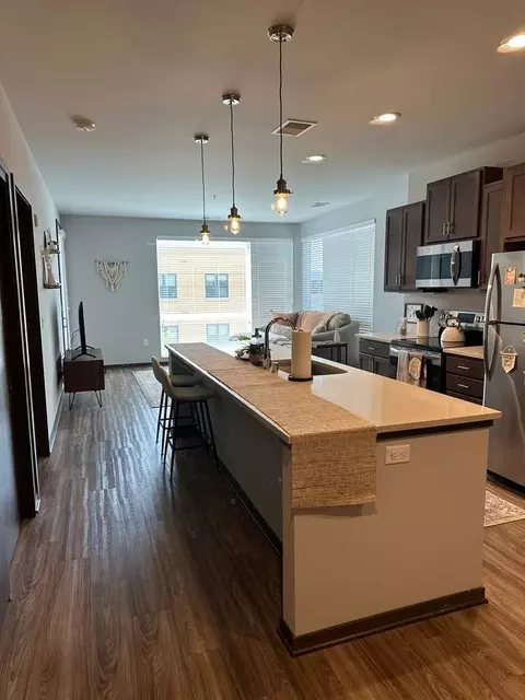 220 W Main St, Waukesha, WI 53186