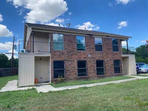 904 Isbell Rd, Fort Worth, TX 76114