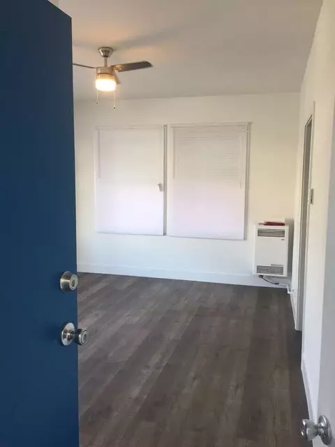 845 S Normandie Ave, Los Angeles, CA 90005