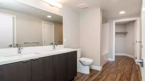 4275 Mission Bay Dr, San Diego, CA 92109 photo 5