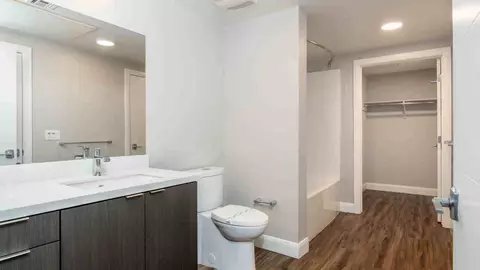 4275 Mission Bay Dr, San Diego, CA 92109 photo 7