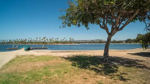 4275 Mission Bay Dr, San Diego, CA 92109 photo 41