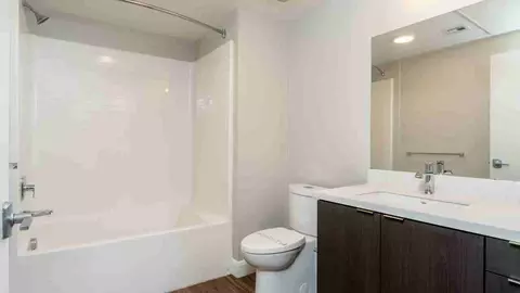 4275 Mission Bay Dr, San Diego, CA 92109 photo 6
