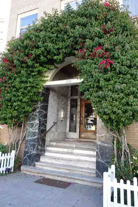 1515 Alice St, Oakland, CA 94612