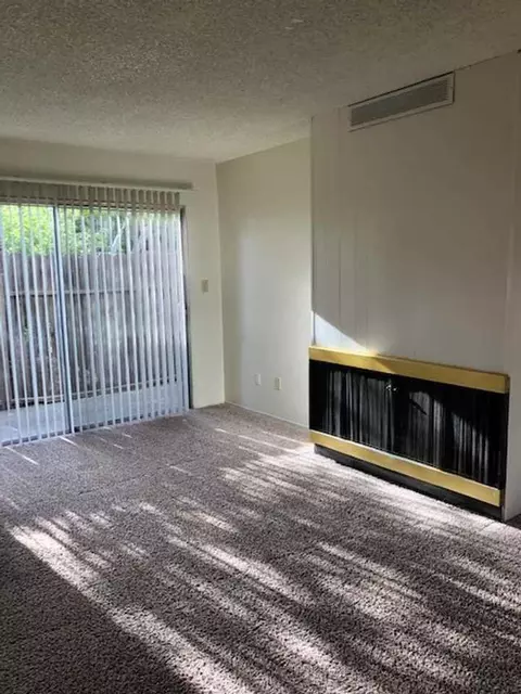 1443 Wake Forest Dr, Davis, CA 95616 photo 5