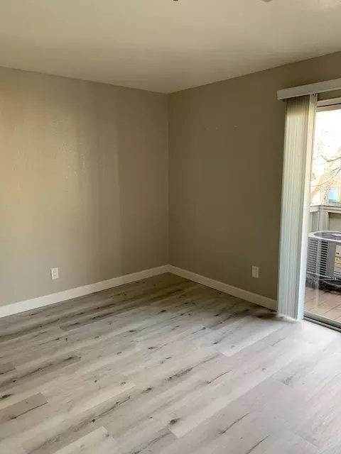 1051 G St, Sacramento, CA 95814 photo 47