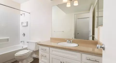 1051 G St, Sacramento, CA 95814 photo 38