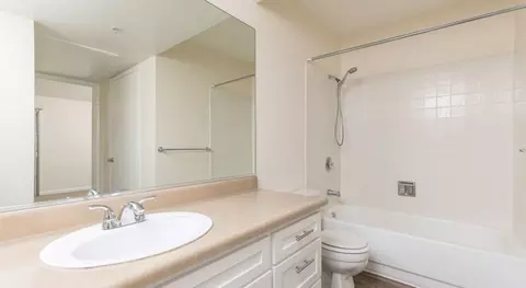 1051 G St, Sacramento, CA 95814 photo 41