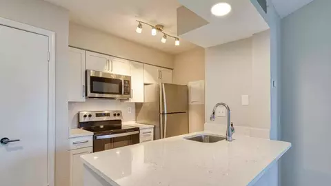 3408 Hampton Hollow Dr, Fairland, MD 20904 photo 6