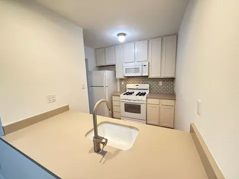 1401 Enfield Rd, Austin, TX 78703
