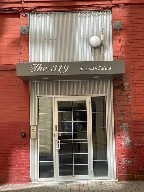 319 S Salina St, Syracuse, NY 13202