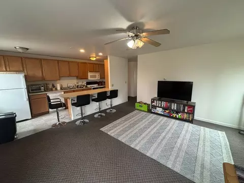 745 Parkview Apartments, Madison, WI 53715