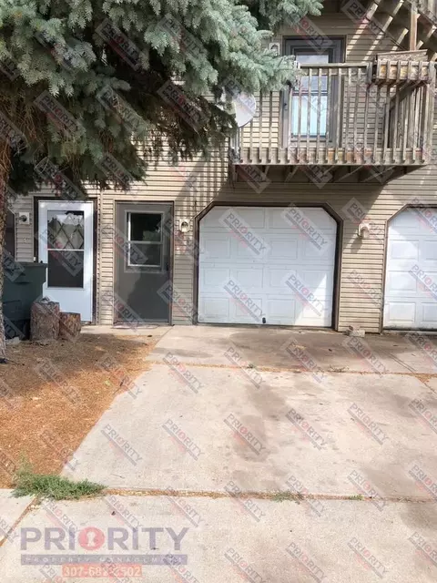 532 Oregon Ave, Gillette, WY 82718