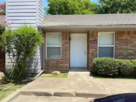 824 Railhead Dr, Ada, OK 74820