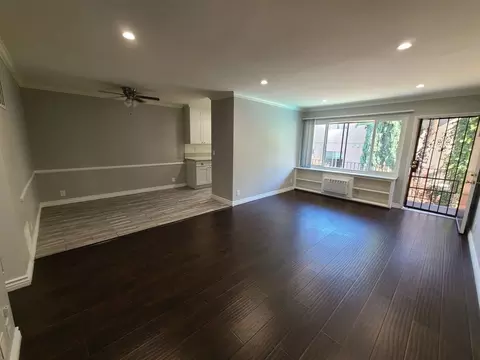 10840 Hortense St, Los Angeles, CA 91602