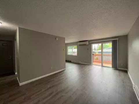 621 NE 162nd Ave, Portland, OR 97230