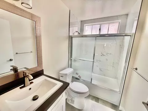 6943 Haskell Ave, Van Nuys, CA 91406 photo 17