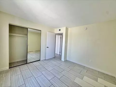 6943 Haskell Ave, Van Nuys, CA 91406 photo 6