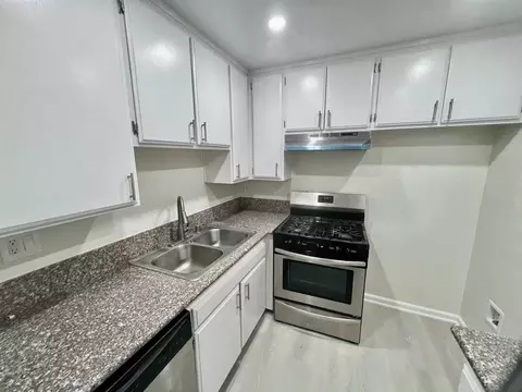 6943 Haskell Ave, Van Nuys, CA 91406 photo 11