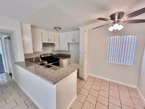 6943 Haskell Ave, Van Nuys, CA 91406 photo 4