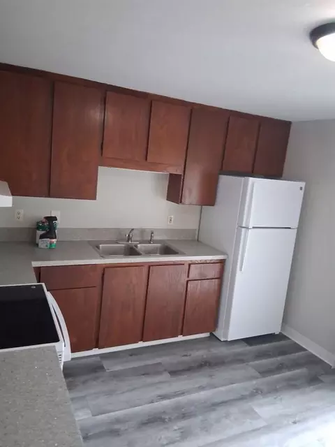 4016 84th St E, Summit, WA 98446