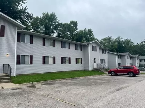 W Sierra Dr, Bloomington, IN 47403