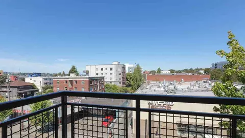 130 Harvard Ave E, Seattle, WA 98102 photo 29