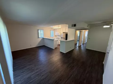 14543 Burbank Blvd, Los Angeles, CA 91411