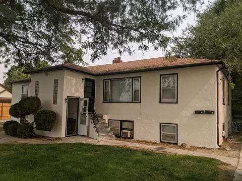 712 S Canyon St, Nampa, ID 83686