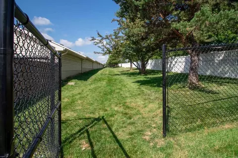13915 Manderson Plz, Omaha, NE 68164 photo 24