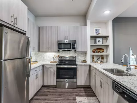 4216 Sloane St, Carrollton, TX 75007 photo 2