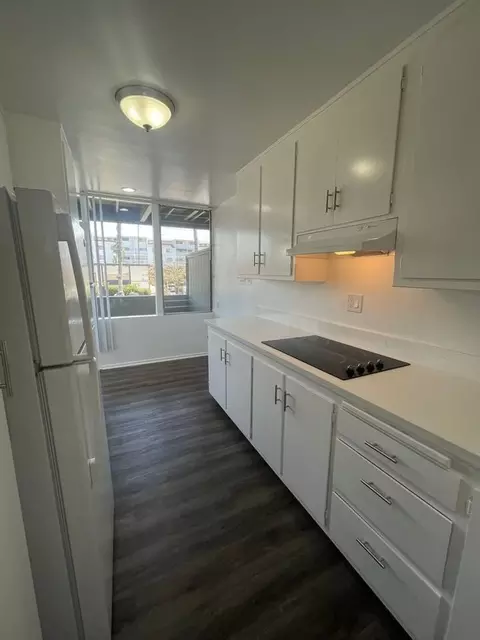 3595 Elm Ave, Long Beach, CA 90807 photo 9