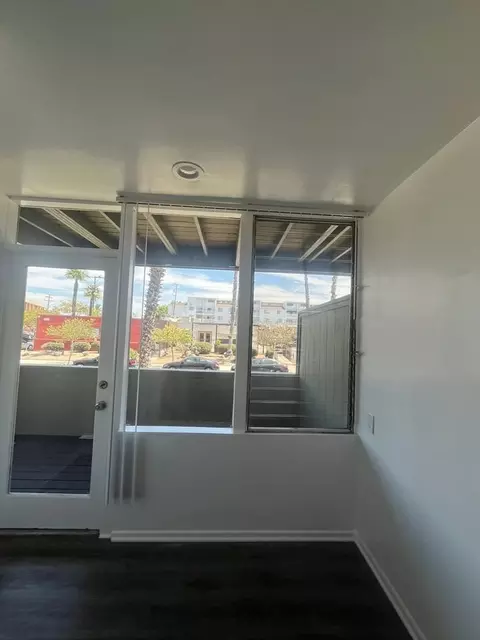 3595 Elm Ave, Long Beach, CA 90807 photo 17