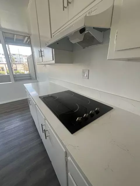 3595 Elm Ave, Long Beach, CA 90807 photo 10