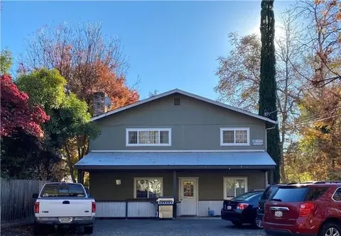 621 W 7th St, Chico, CA 95928