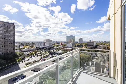 5250 Brownway St, Houston, TX 77056 photo 8