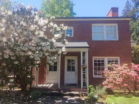 7905 SW Cedar St, Raleigh Hills, OR 97225