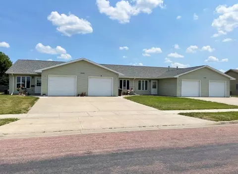 1100 1106 Edgerton St, Mitchell, SD 57301