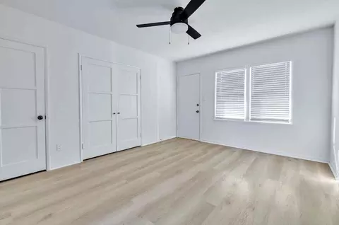 1216 E 3rd St, Long Beach, CA 90802 photo 5