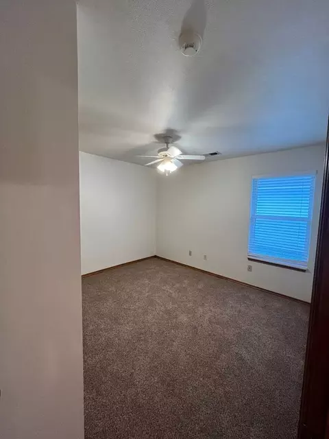 1304 Commerce Dr, Norman, OK 73071 photo 3