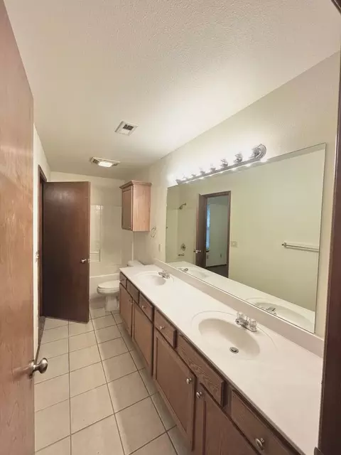 1304 Commerce Dr, Norman, OK 73071 photo 13